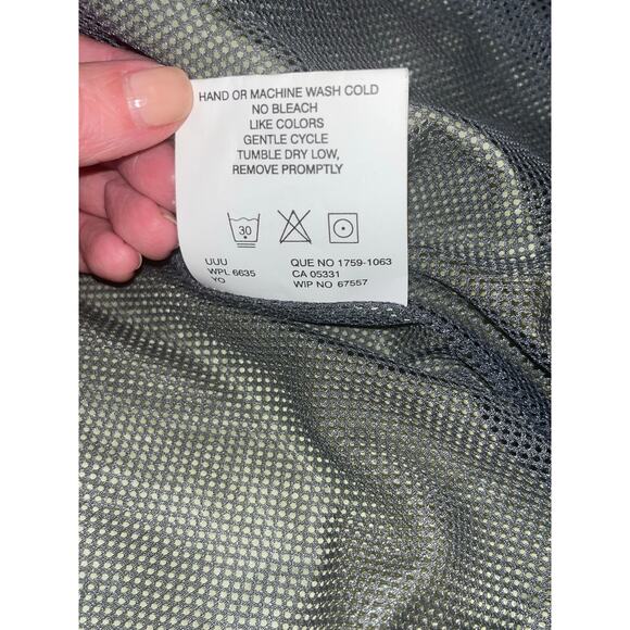 Woolrich Women’s Lightweight Zip-Up Vest – Size Me - Picture 5 of 8